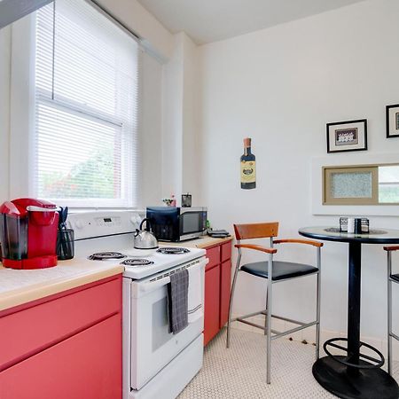 Downtown Schertz Vacation Rental Near Restaurants! Exterior photo